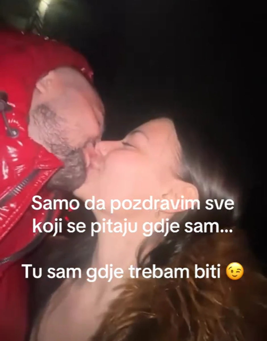 Bilal Brajlović snima ženu