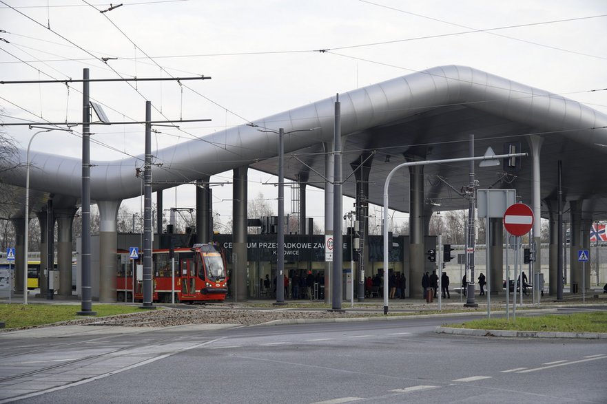 Centrum Przesiadkowe Zawodzie - realizacja