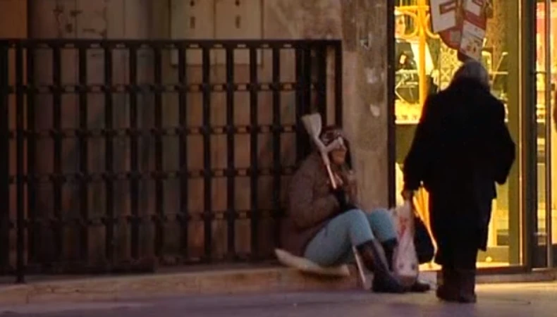 Novinarka se prerušila u prosjaka