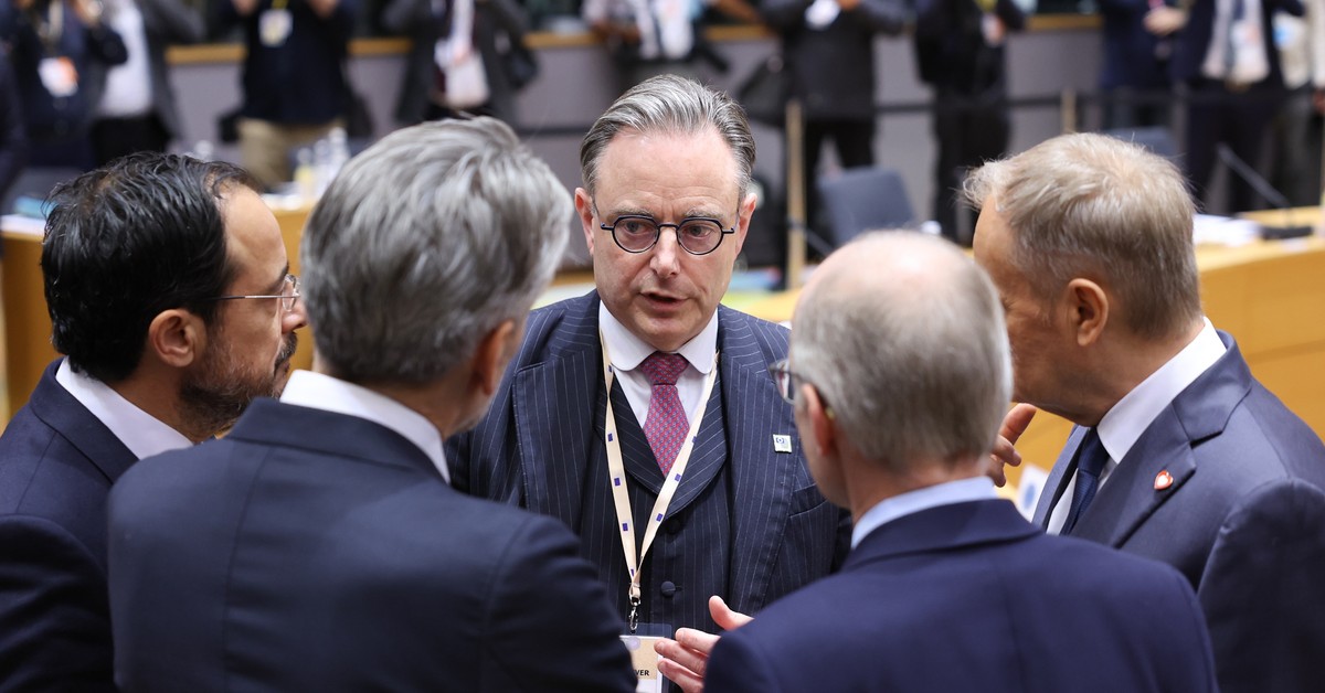 Fasadowy sukces UE. Kto i ile pieniędzy przekaże Ukrainie?