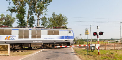 Wykoleiła się lokomotywa pociągu PKP Intercity do Gdyni