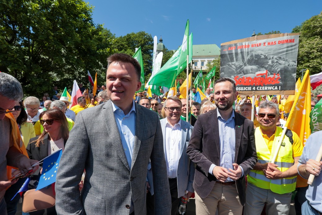 Szymon Hołownia i Władysław Kosiniak-Kamysz na konferencji przed marszem 4 czerwca.