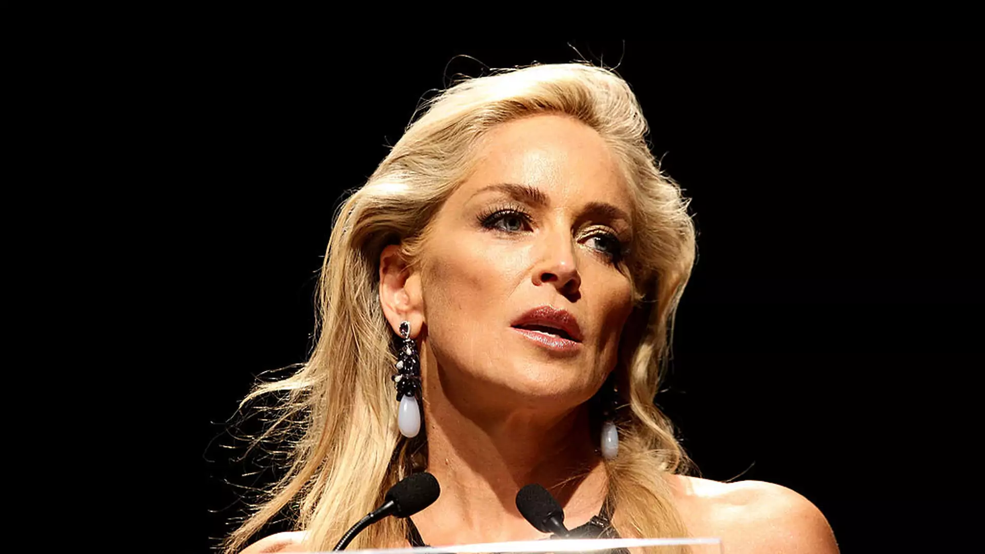 Sharon Stone zwierza się z przyczyny 3 poronień, które spowodowała trudna do wykrycia choroba