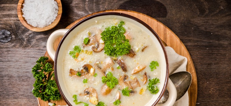 Pyszny obiad na wtorek. Podajemy przepis, Ty gotujesz. Pieczarkowa z kurczakiem