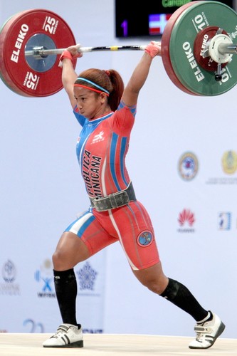 Kto powiedział, że sztangistki nie mogą być ładne? Są nie tylko silne, ale i piękne!