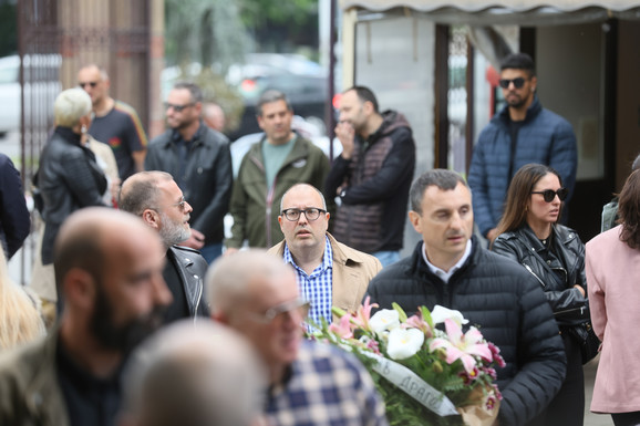 Članovi "Beogradskog sindikata" došli da odaju počast Bojani Janković