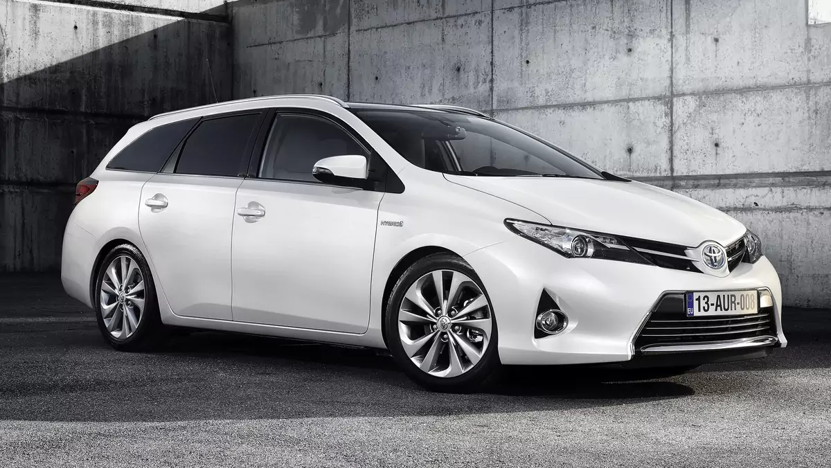 Toyota Auris Touring Sports