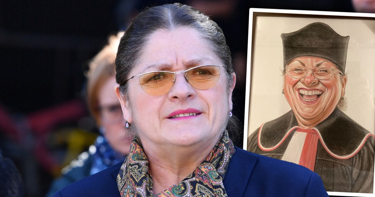 Krystyna Pawłowicz odchodzi na emeryturę. Otrzymała zabawny prezent