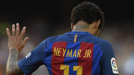 Közbelépett a liga: áll a bál a franciák és a spanyolok között Neymar miatt