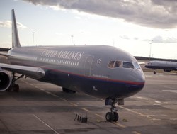 Dym na lotnisku Schiphol. Ewakuowano pasażerów