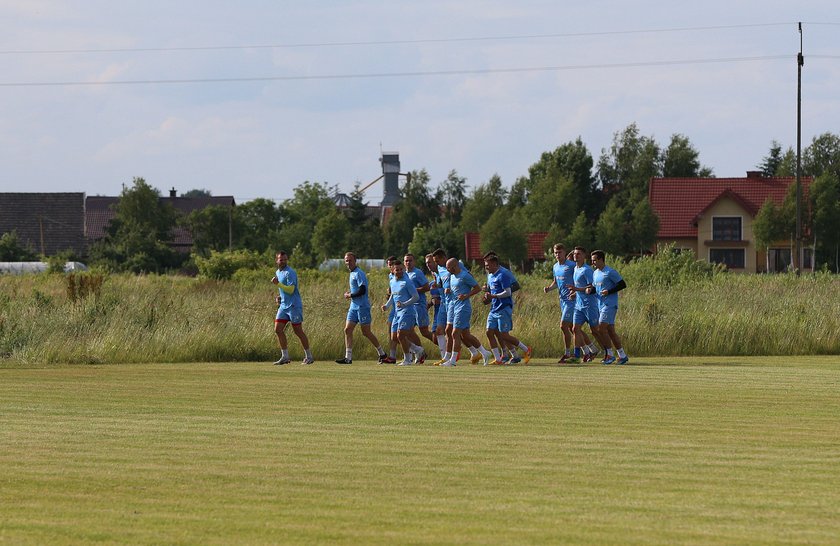 Tak klub ze wsi przygotowuje stadion do gry w ekstraklasie!