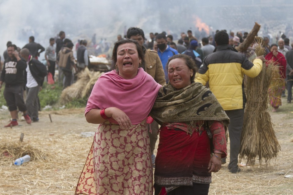 NEPAL EARTHQUAKE (GRIEVING RELATIVES)