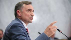 Awantura na komisji. Ziobro zarzucił Sroce "prymitywną propagandę"