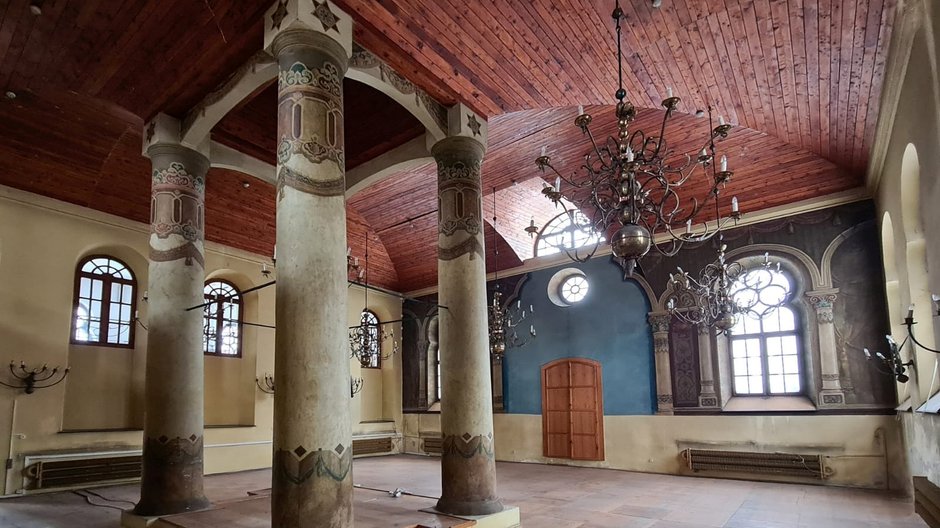 Polichromie wnętrza dawnej konińskiej synagogi zostały zabytkiem