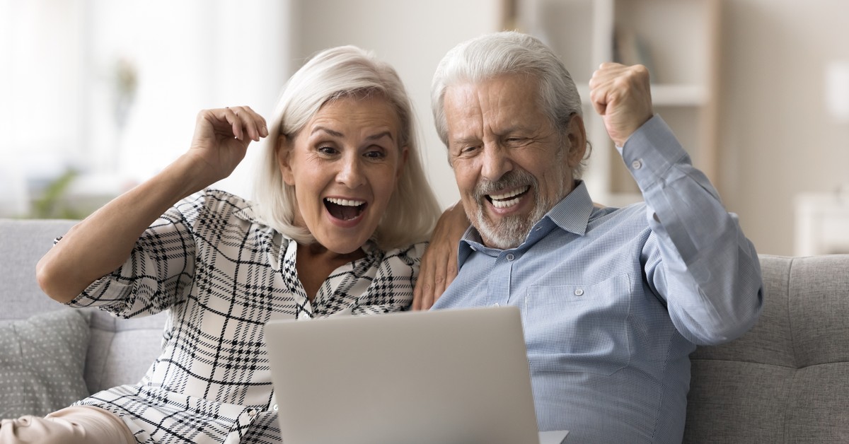 Darowizna czy testament: Co warto wybrać? [WYWIAD]