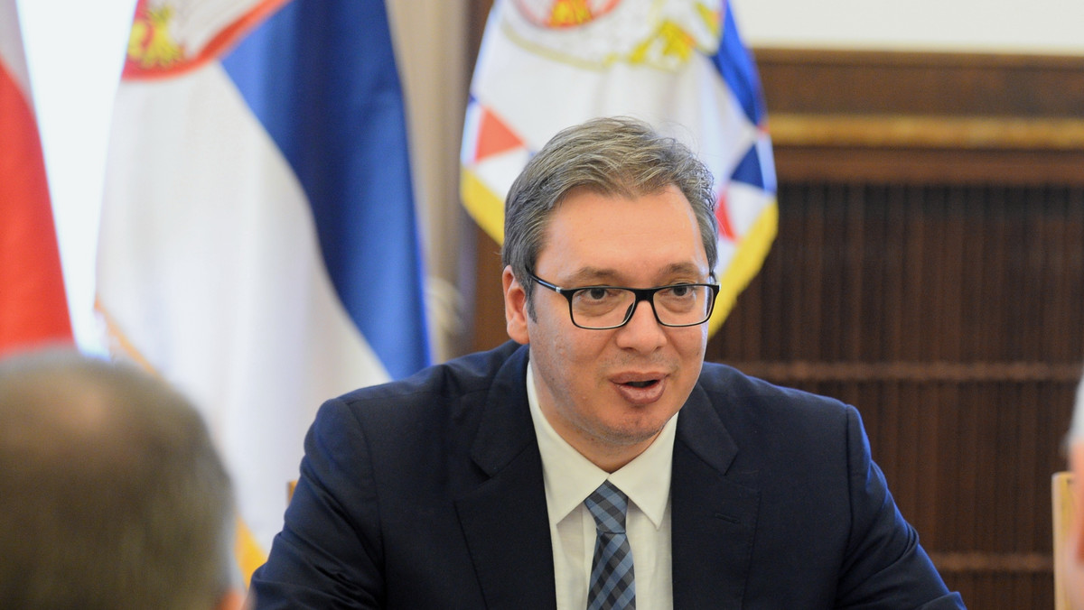 Serbski minister Nenad Popović określił Czarnogórę państwem "przestępczym" i zapowiedział "ostrą" reakcję na plany sąsiada, zakładające przyjęcie nowej ustawy kościelnej, która pogorszy stosunki między dwoma sojuszniczymi państwami postjugosłowiańskimi.