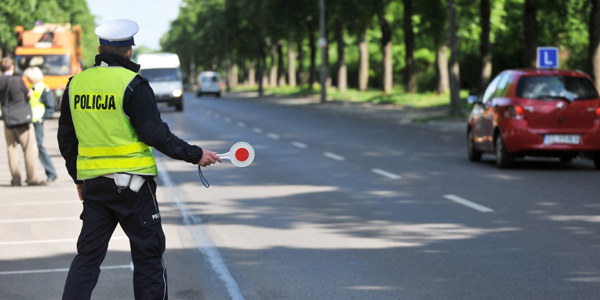 kontrola drogowa policjantów