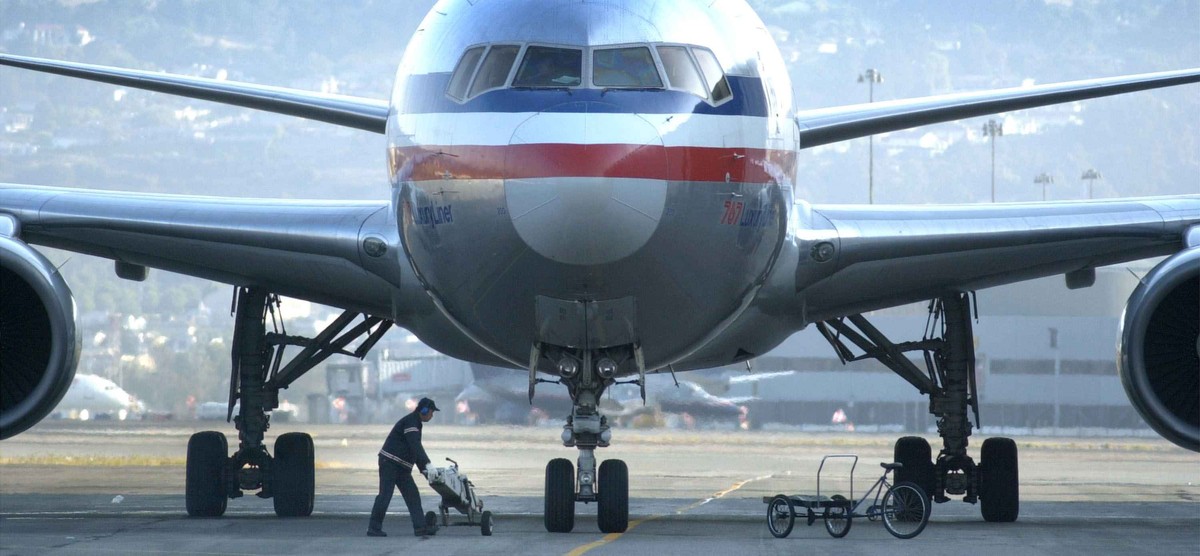 Boeing 767 Linii American Airlines na lotnisku w San Francisco