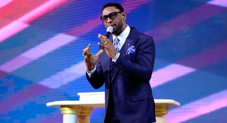 Pastor Biodun Fatoyinbo says he has never had any private interaction with Busola Dakolo.(Ynaija)