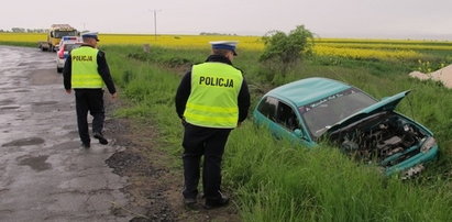 Pijany kierowca rozbił auto. Porzucił rannych znajomych!