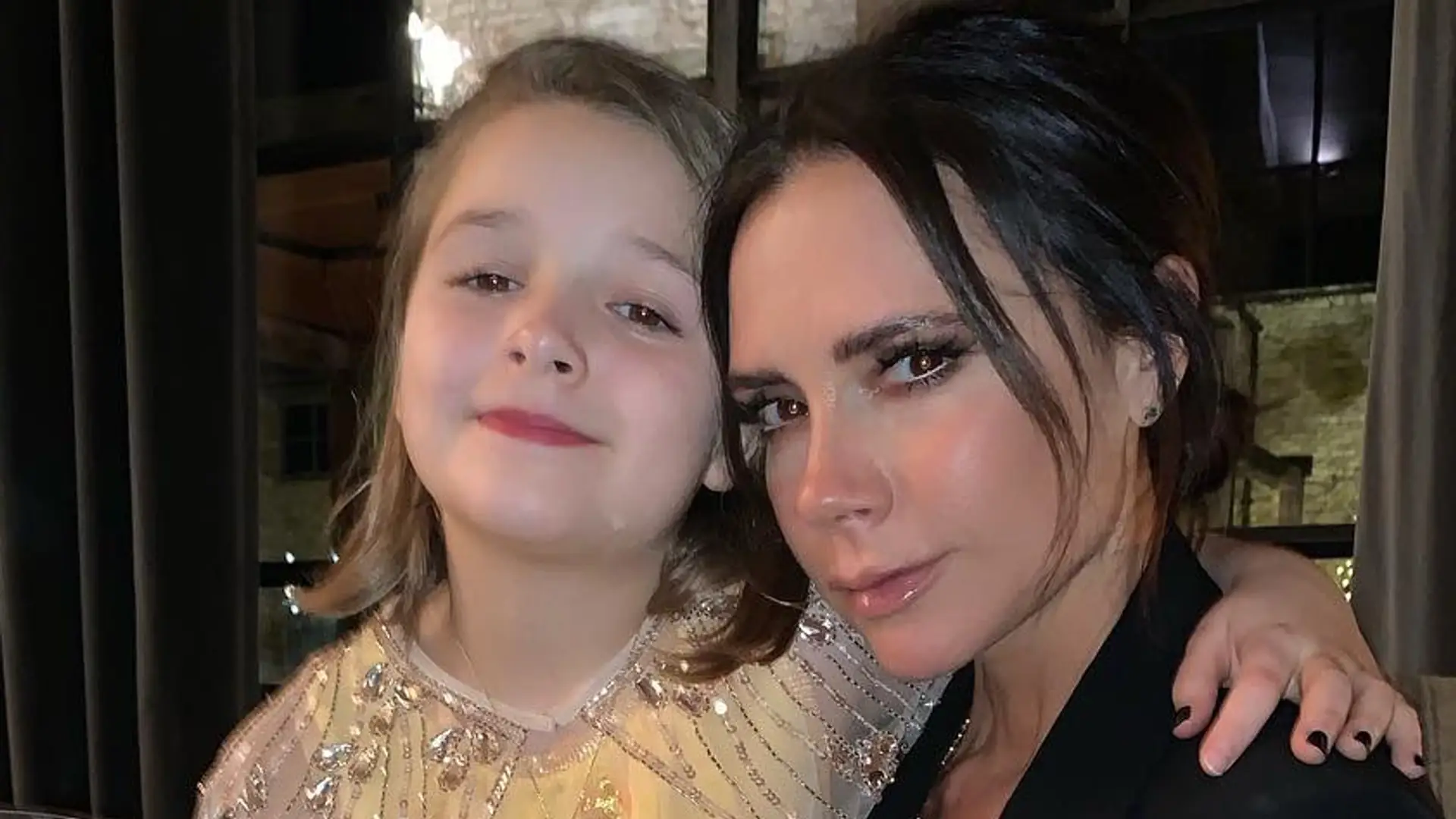 Victoria Beckham zabrała siedmioletnią córkę do salonu piękności