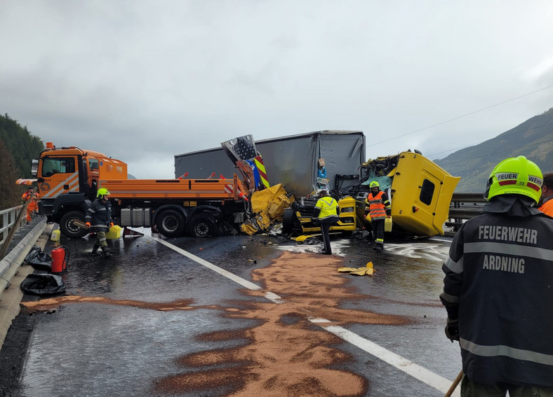 Poważny wypadek na autostradzie w Austrii