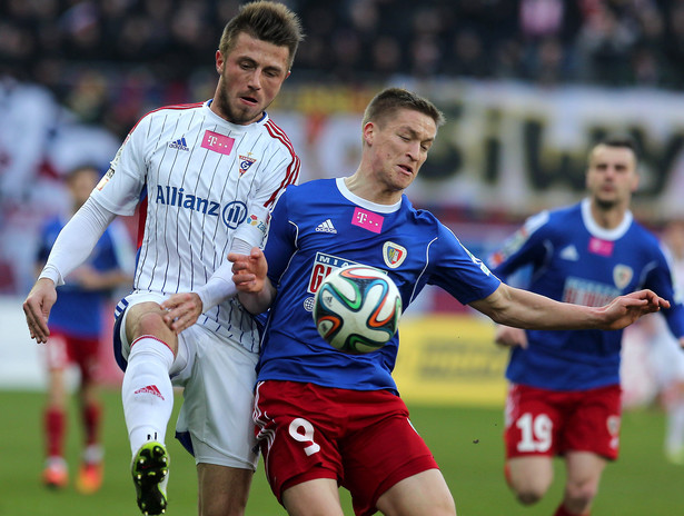 T-Mobile Ekstraklasa: Piast Gliwice - Górnik Zabrze 2:2