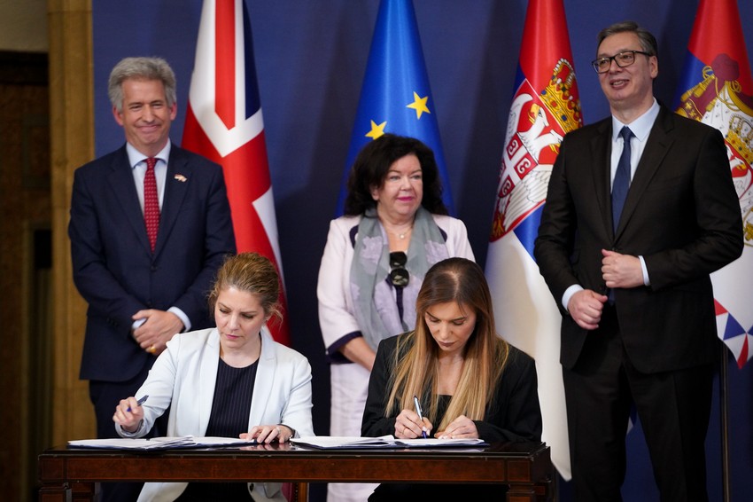 Potpisivanje ugovora za nove inovativne lekove za maligne bolesti 