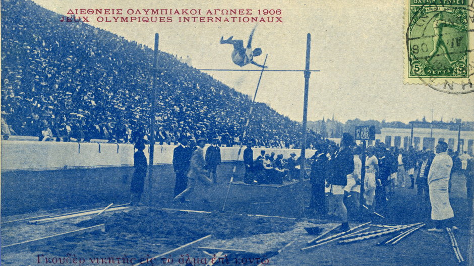 Ateńczycy byli zniesmaczeni spychaniem sportu na dalszy plan w czasie igrzysk olimpijskich w 1900 i 1904 roku