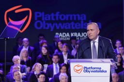 Schetyna: PiS zniszczyło międzynarodowy wizerunek Polski. PO zaproponuje scenariusz przyjęcia przez Polskę