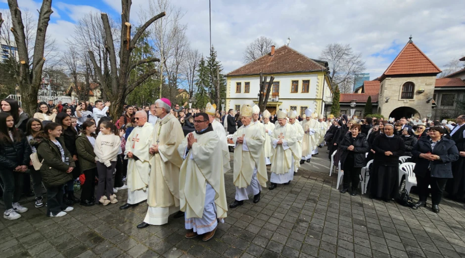 novi biskup, Željko Majić 1