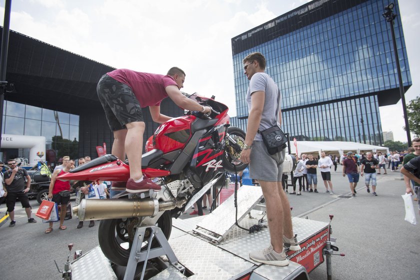 Katowice. Targi motoryzacyjne ProfiAuto Show