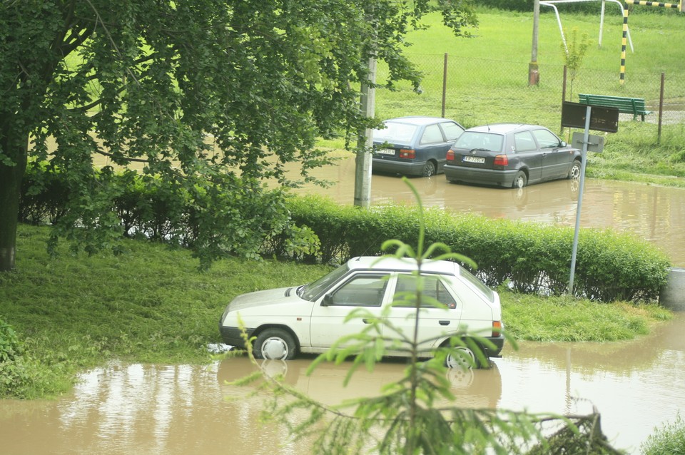 KRAKÓW POWÓDŹ MAJORA CZERWONY PRĄDNIK