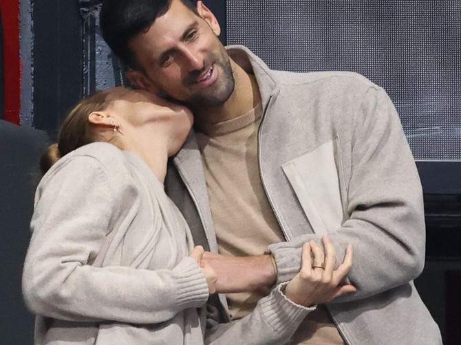 Ceo Milano gledao kako su se skockali Jelena i Novak, a onda su Tara i Stefan ukrali šou