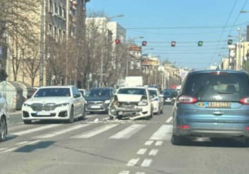 Saobraćajna nezgoda u Ulici kneza Miloša