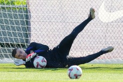 Rywal Szczęsnego do miejsca w bramce Barcelony puścił aż cztery gole