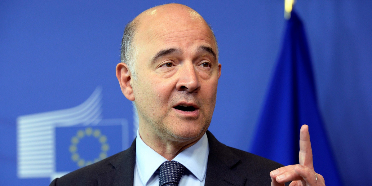 Pierre Moscovici, komisarz UE do spraw gospodarczych i finansowych, uspokaja, że unijni ministrowe finansów przygotowują środki ochronne i zaradcze w reakcji na wprowadzenie ceł przez USA