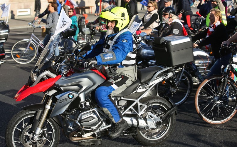 Marsz KOD w Warszawie