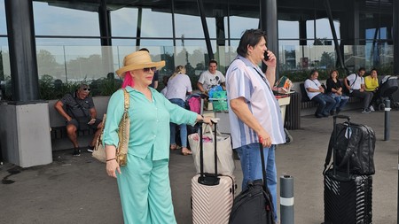 Poznati na aerodromu