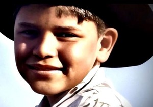 Antonio Salazar-Hobson pretrpeo je neopisivo zlostavljanje, ali se oporavio od njega, posvetivši život zastupanju drugih koji su preživeli traumu | Foto: Antonio Salazar-Hobson