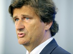 Palikot daje podwyżki byłym prezydentom