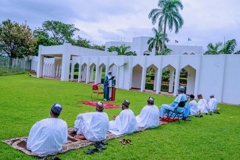 President Muhammadu Buhari observes Eid-el-Fitr at home with family members. (Punch)