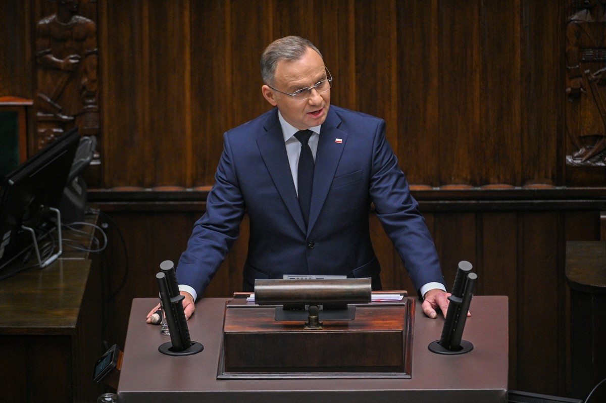 Zawieszenie polityki azylowej. Prezydent Duda: To chyba jakaś fatalna pomyłka