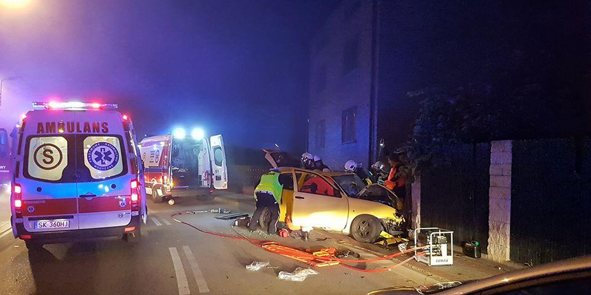 Cztery osoby ranne w wypadku w Chełmie Śląskim