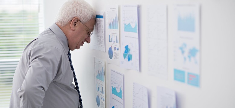 Za starzy na pracę, za młodzi na emeryturę