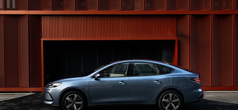 Nowy BYD Seal 5 już w Polsce. Ceny hitem. Spala 4,9 l na 100 km