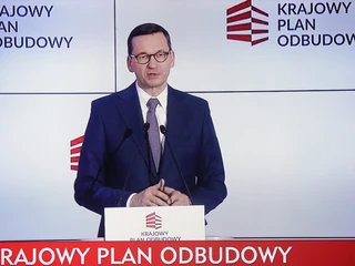 Warszawa, 26.02.2021. Premier Mateusz Morawiecki podczas konferencji prasowej transmitowanej z siedziby MRiPS w Warszawie