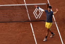 Alcaraz po 4 godzinach i 9 minutach w finale French Open