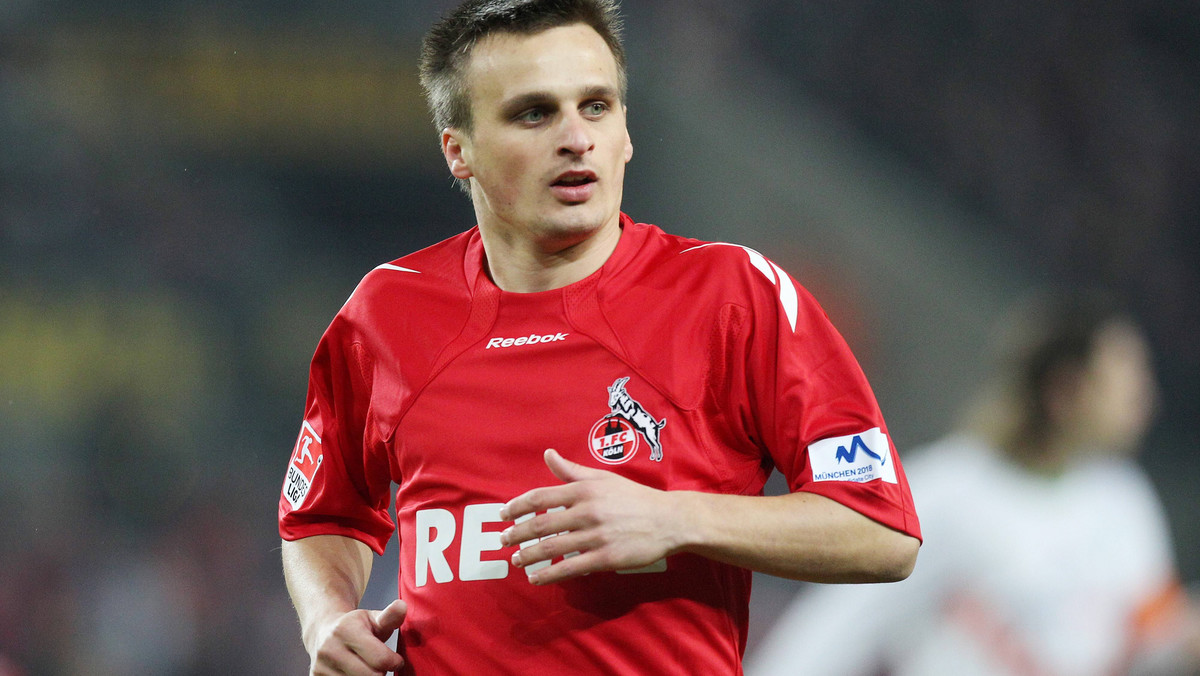 Peter Stoeger prowadzi jeden z najbardziej "polskich" klubów w Europie – 1. FC Koeln. W jego drużynie występują Sławomir Peszko, Adam Matuszczyk i Kacper Przybyłko. Dwóch pierwszych chwali, trzeciego gani za lenistwo.