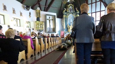 Biskup Wesołowski spoczął na cmentarzu w Czorsztynie